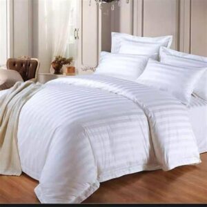 لحاف كبير استرايب مقلم مقاس 250*240سم ابيض